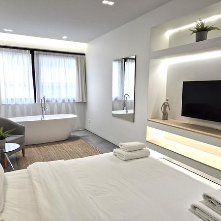 The Dazzling Glimpse Acropolis Suites 아테네 외부 사진