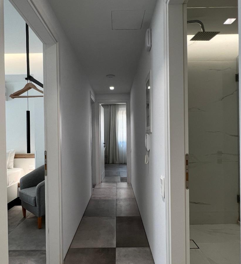 The Dazzling Glimpse Acropolis Suites 아테네 외부 사진