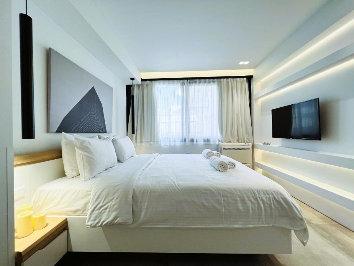 The Dazzling Glimpse Acropolis Suites 아테네 외부 사진