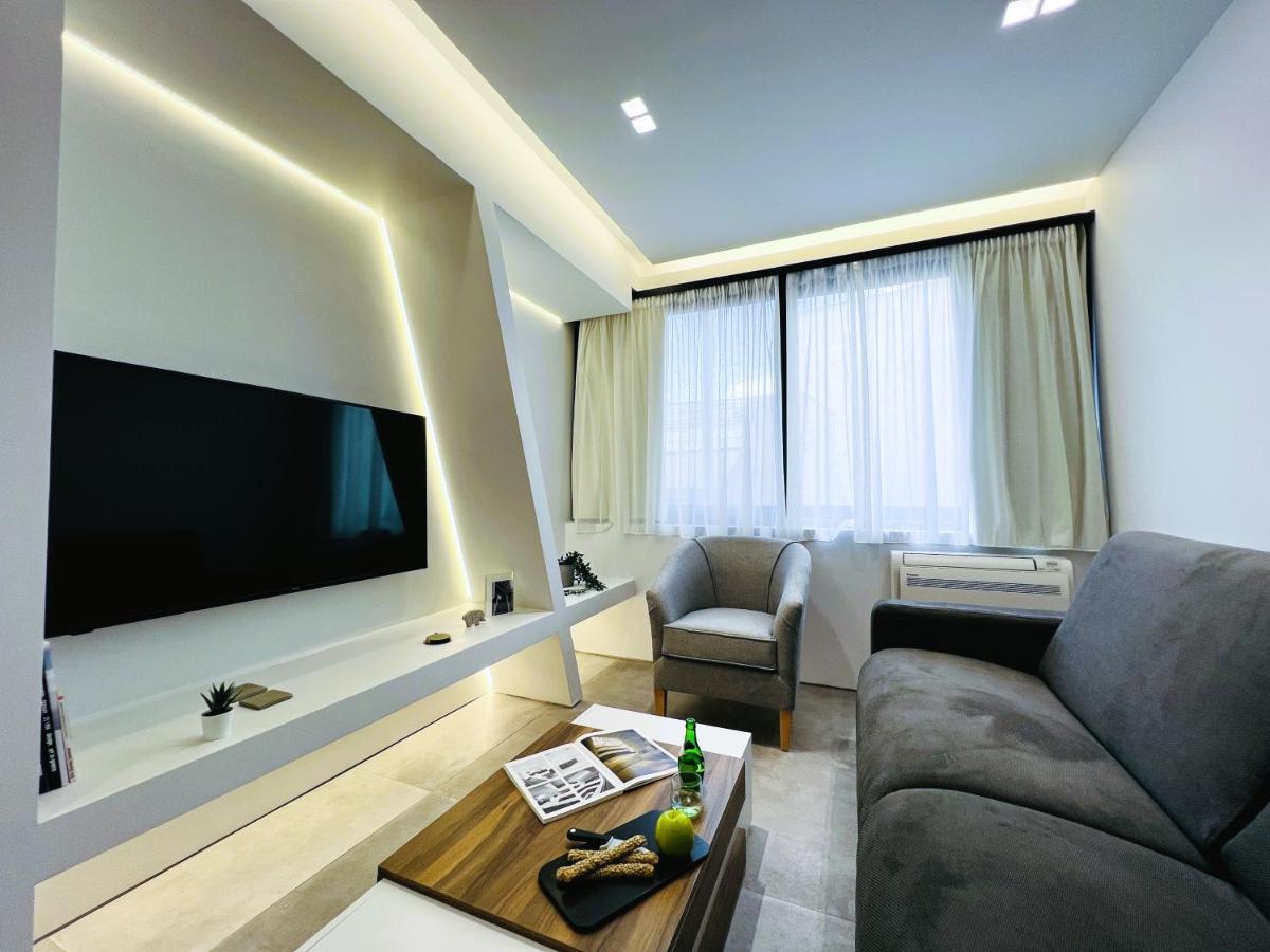 The Dazzling Glimpse Acropolis Suites 아테네 외부 사진