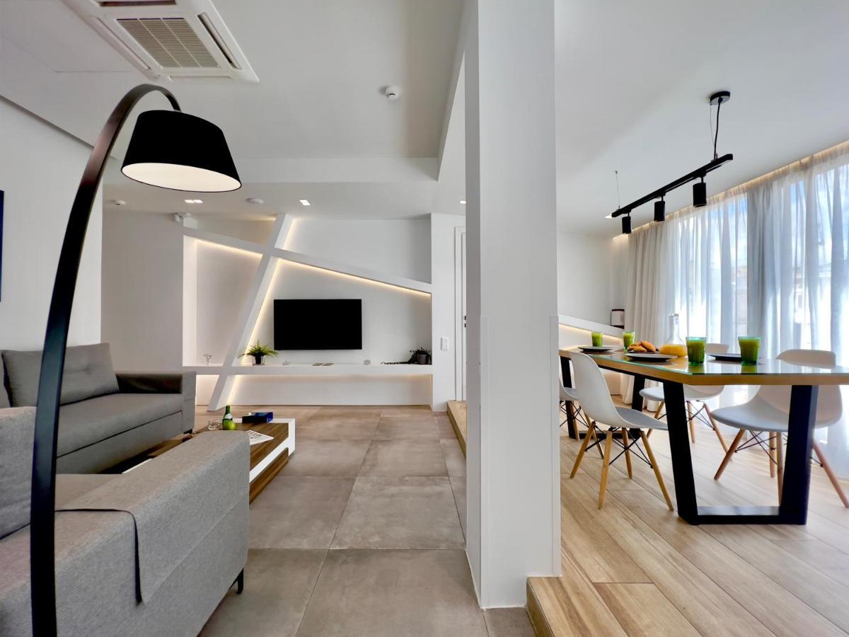 The Dazzling Glimpse Acropolis Suites 아테네 외부 사진