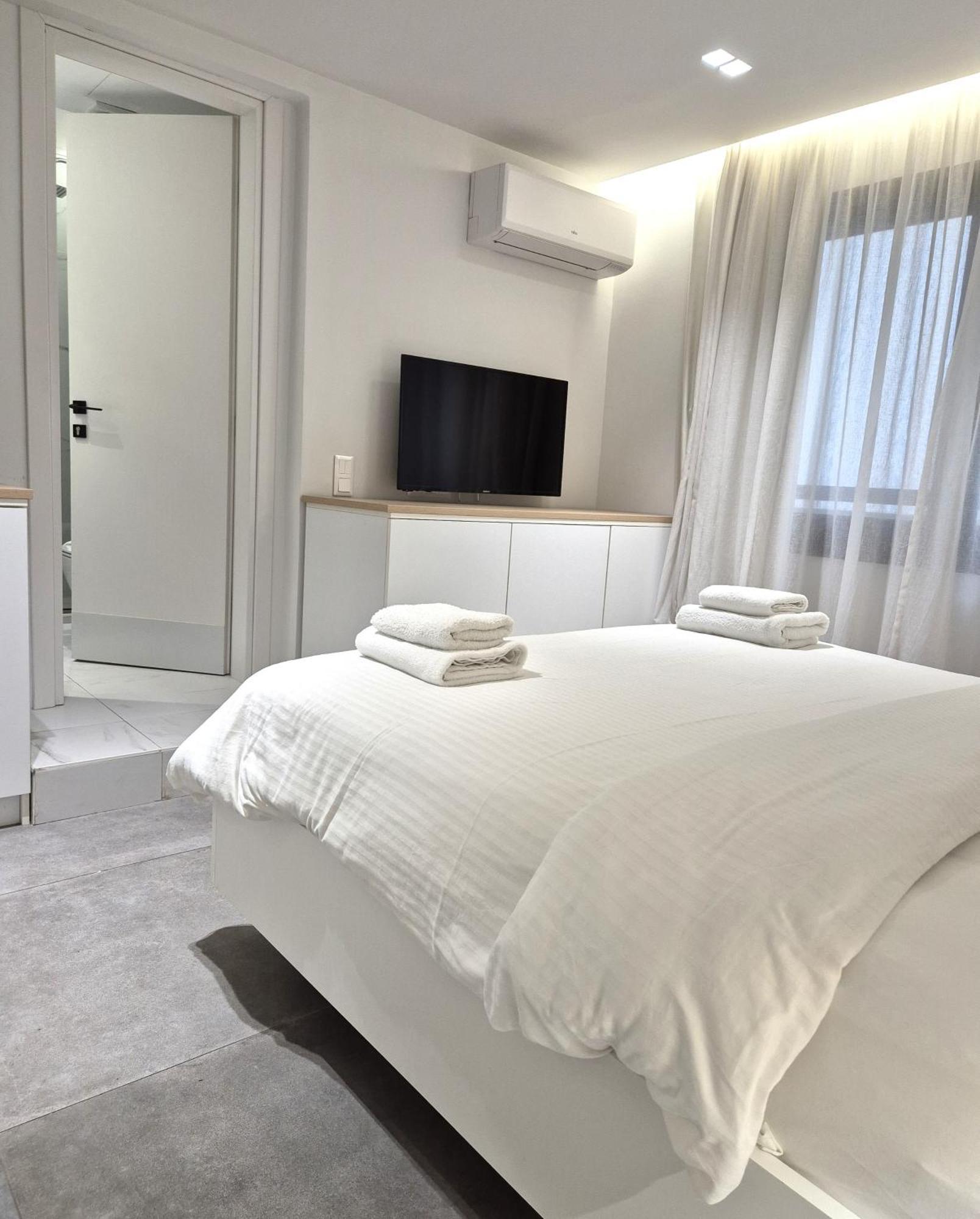 The Dazzling Glimpse Acropolis Suites 아테네 외부 사진